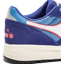 Load image into Gallery viewer, Diadora N902 Suede Trainers
