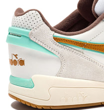 Load image into Gallery viewer, Diadora Winner SL Trainers
